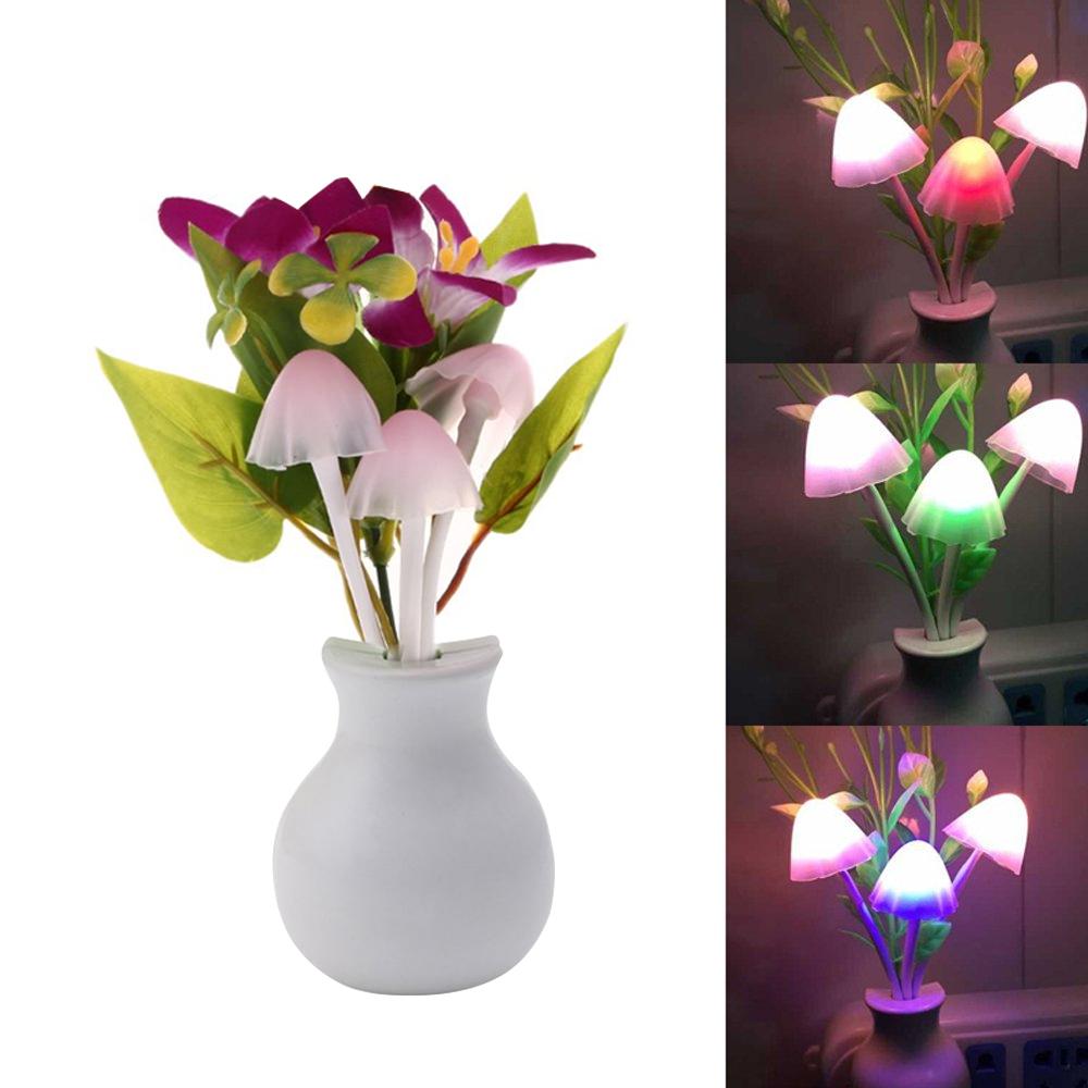 Close-up of Dream Night Light auto on/off sensor mushroom lamp