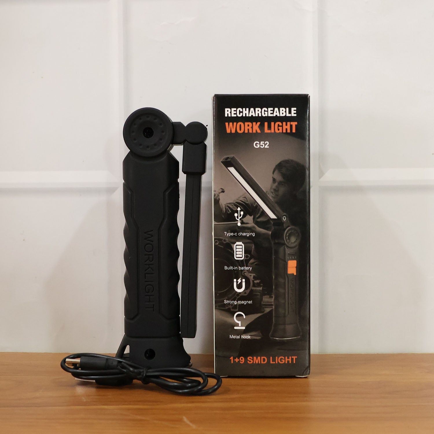Compact size of rechargeable LED work light for portability