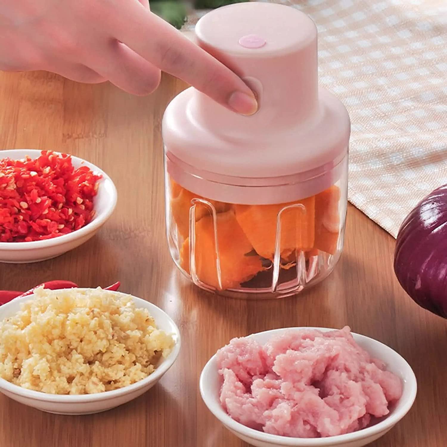 Electric Mini Garlic Chopper – 250ml Compact Food Processor for Kitchen Use