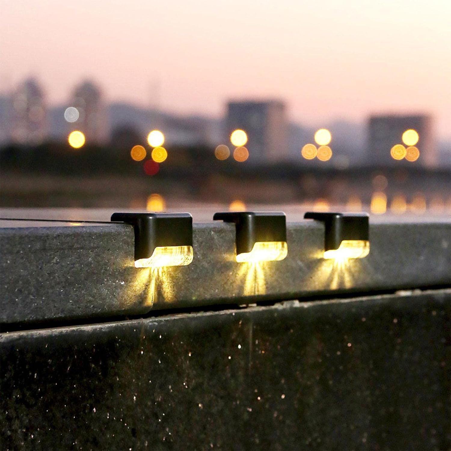 High-efficiency solar garden lights with warm LED glow