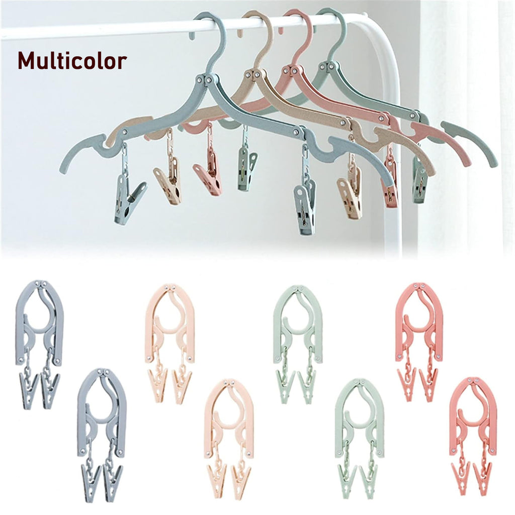 Close-up of the adjustable arms and built-in clips on the hanger
