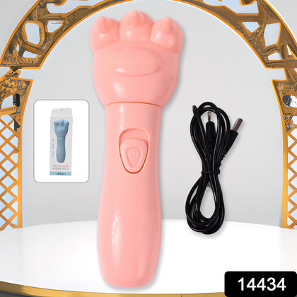 Bear design hand massager for gentle skin itch relief
