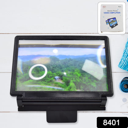 3D HD Mobile Phone Screen Magnifier amplifying a smartphone display