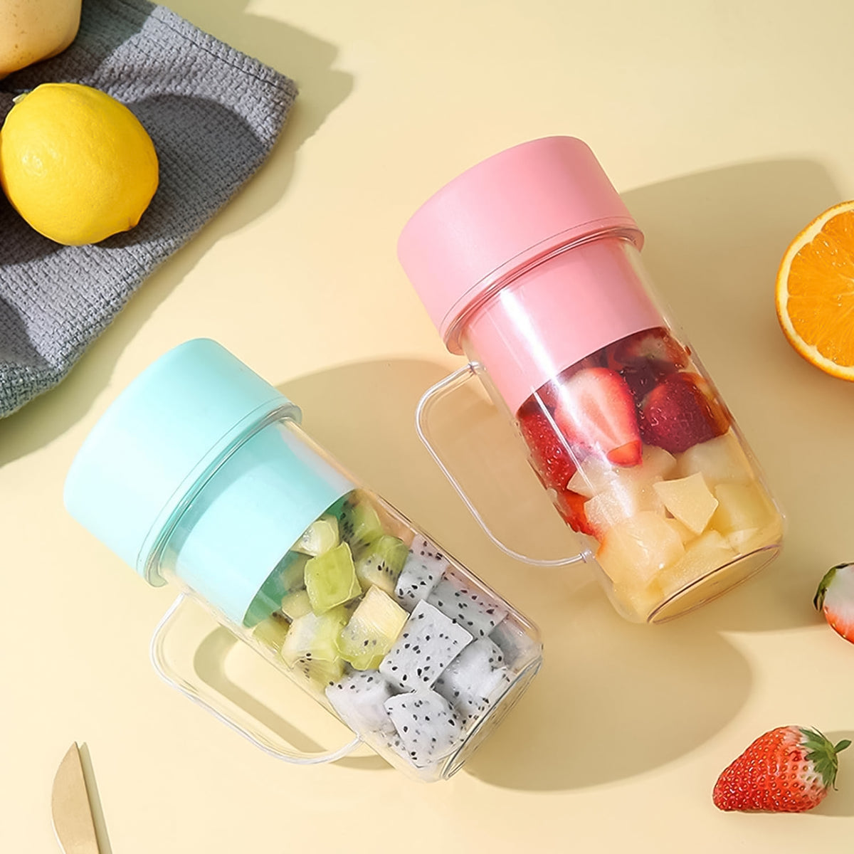 Portable USB crusher juicer closeup of blades