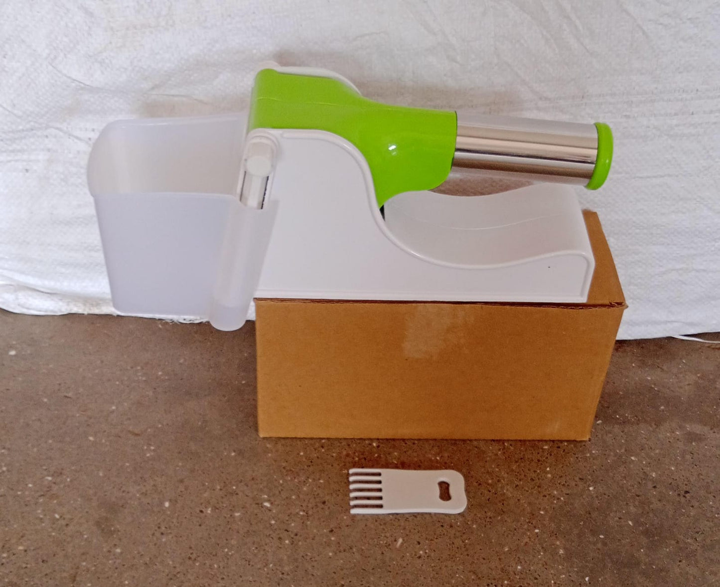 French Fry Potato Chipser – Virgin Plastic Slicer with Container